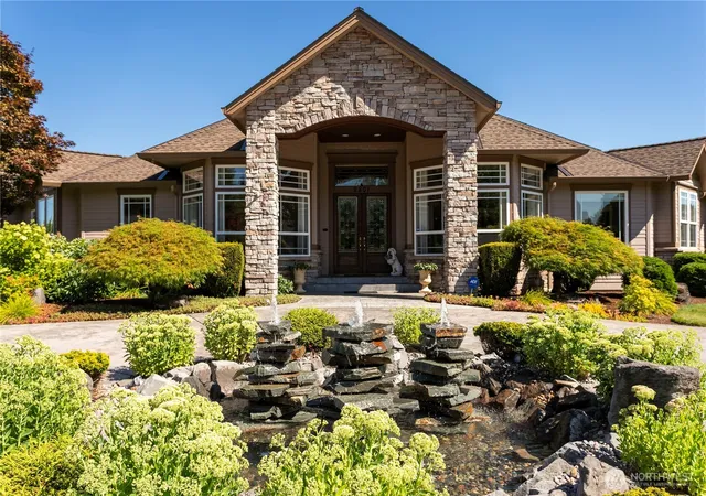 Photo 3 of Single family home for sale at 9801 Ne 176th Street, Battle Ground, WA 98604 | MLS# NWM2552817 | Listing updated on 2026-09-22