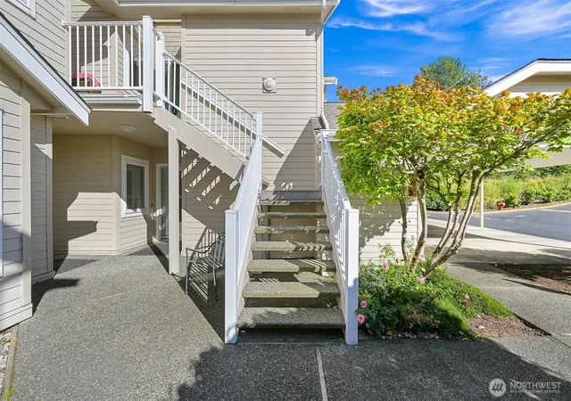 Photo 3 of Condo for sale at 5064 Festival Blvd #2D, Bellingham, WA 98226 | MLS# NWM2552849 | Listing updated on 2026-09-22