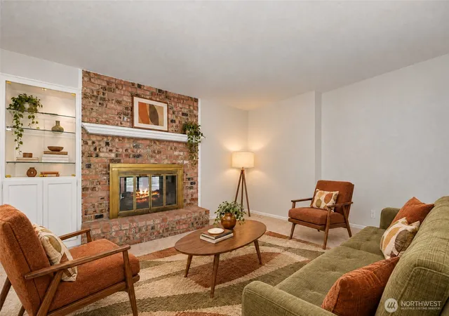 Photo 2 of Single family home for sale at 2815 Niagara St, Bellingham, WA 98226 | MLS# NWM2552861 | Listing updated on 2026-09-28