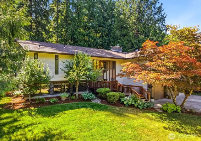 Photo 2 of Sale Pending at 21828 Se 254th Place, Maple Valley, WA 98038 | MLS# NWM2552869 | Listing updated on 2026-09-30