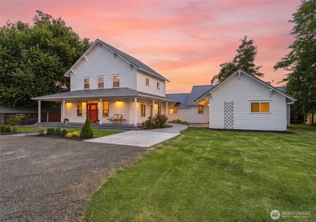 Photo 2 of Single family home for sale at 717 County Rd 448, Walla Walla, WA 99362 | MLS# NWM2552870 | Listing updated on 2026-09-22