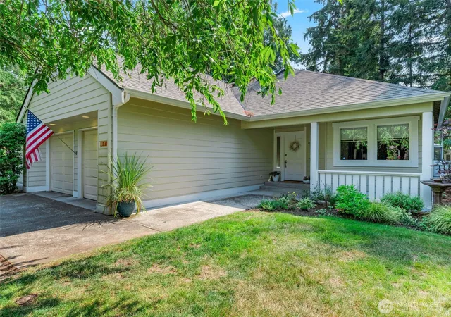 Photo 1 of Single family home for sale at 10 S Chandler Ct #B, Port Ludlow, WA 98365 | MLS# NWM2552875 | Listing updated on 2026-09-22