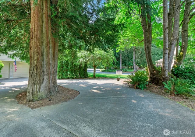 Photo 3 of Condo for sale at 10 S Chandler Ct #B, Port Ludlow, WA 98365 | MLS# NWM2552875 | Listing updated on 2026-09-22