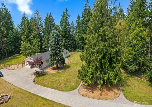 Photo 4 of Single family home for sale at 22314 196th Street E, Orting, WA 98360 | MLS# NWM2552899 | Listing updated on 2026-09-22
