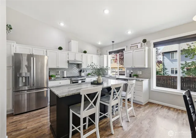 Photo 4 of Sale Pending at 9113 191st Street E, Puyallup, WA 98375 | MLS# NWM2552904 | Listing updated on 2026-09-25