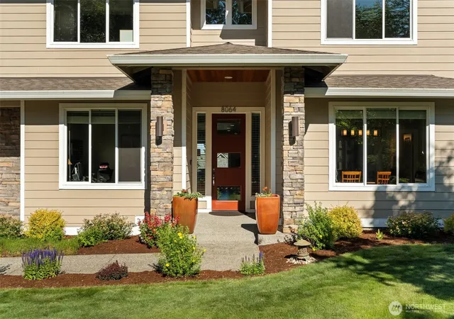 Photo 3 of Single family home for sale at 8064 E Commons Ct, Port Orchard, WA 98366 | MLS# NWM2552938 | Listing updated on 2026-09-22