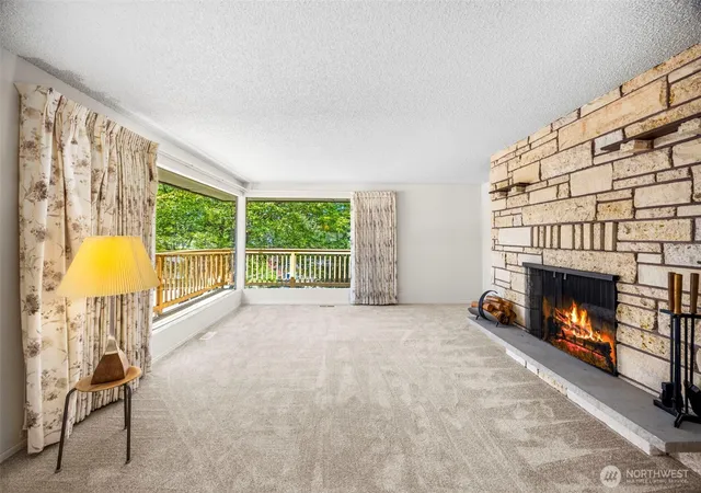 Photo 4 of Sale Pending at 41 NW Doncee Dr, Bremerton, WA 98311 | MLS# NWM2552946 | Listing updated on 2026-09-25