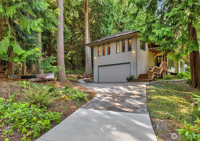 Photo 3 of Single family home for sale at 21 Kala Hts Dr, Port Townsend, WA 98368 | MLS# NWM2552983 | Listing updated on 2026-09-25