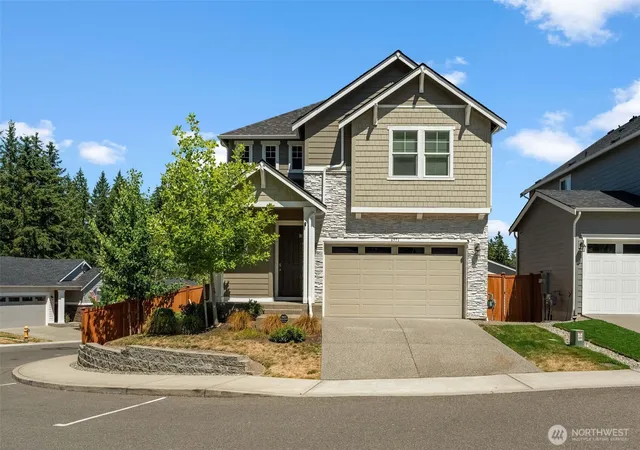 Photo 1 of Sale Pending at 6571 Skipper Ln Se, Port Orchard, WA 98367 | MLS# NWM2552992 | Listing updated on 2026-09-26