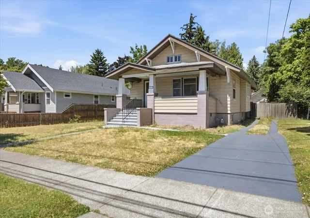 Photo 1 of Sale Pending at 615 Pleasant St, Walla Walla, WA 99362 | MLS# NWM2553010 | Listing updated on 2026-09-25