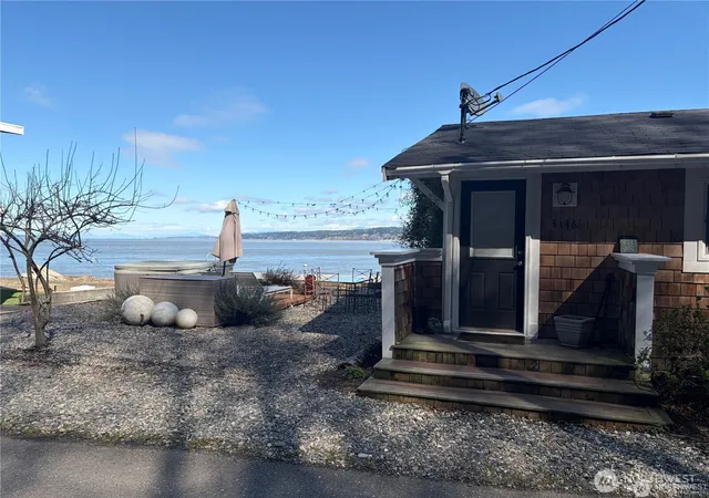 Photo 2 of Single family home for sale at 3151 Shoreline Dr, Camano Island, WA 98282 | MLS# NWM2553024 | Listing updated on 2026-09-22