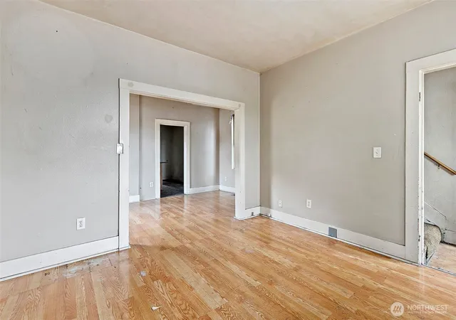 Photo 3 of Single family home for sale at 2371 S Yakima Ave, Tacoma, WA 98405 | MLS# NWM2553043 | Listing updated on 2026-09-29