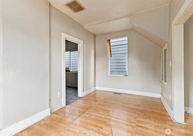 Photo 4 of Single family home for sale at 2371 S Yakima Ave, Tacoma, WA 98405 | MLS# NWM2553043 | Listing updated on 2026-09-29