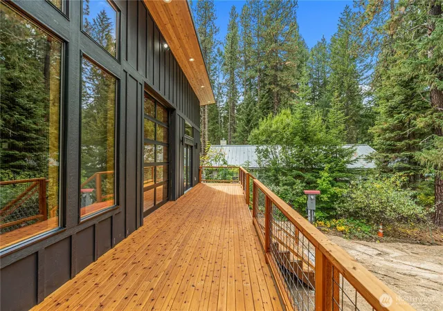 Photo 4 of Single family home for sale at 22401 Shetland Rd, Leavenworth, WA 98826 | MLS# NWM2553071 | Listing updated on 2026-09-26
