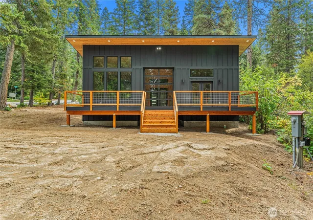 Photo 3 of Single family home for sale at 22401 Shetland Rd, Leavenworth, WA 98826 | MLS# NWM2553071 | Listing updated on 2026-09-26