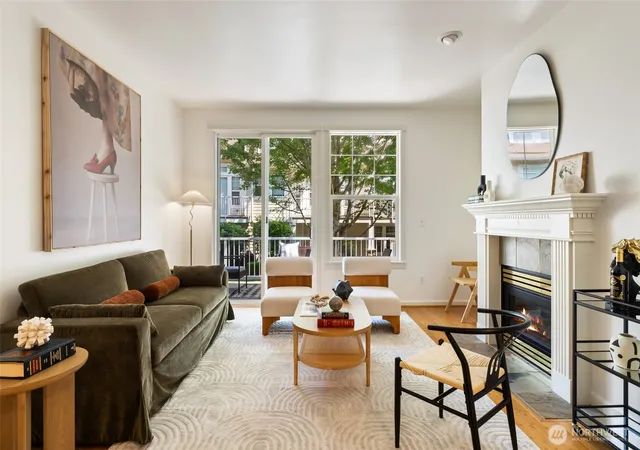 Photo 4 of Townhouse for sale at 12140 NE 24th Street #102, Bellevue, WA 98005 | MLS# NWM2553077 | Listing updated on 2026-09-22