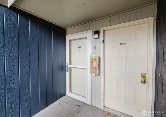 Photo 3 of Condo for sale at 3580 Narrows View Ln Ne #103, Bremerton, WA 98310 | MLS# NWM2553087 | Listing updated on 2026-09-21