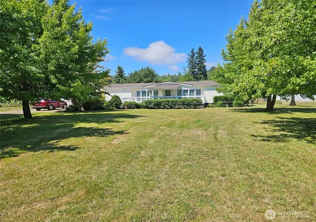 Photo 2 of Single family home for sale at 106 Maulwee Dr, Silver Creek, WA 98585 | MLS# NWM2553089 | Listing updated on 2026-09-22