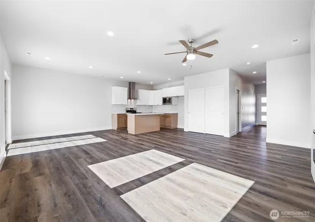 Photo 3 of Single family home for sale at 4223 W Sandy Ct, Moses Lake, WA 98837 | MLS# NWM2553090 | Listing updated on 2026-09-22