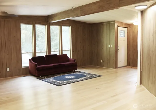Photo 3 of Manufactured home for sale at 1924 Elger Bay Rd, Camano Island, WA 98282 | MLS# NWM2553104 | Listing updated on 2026-09-22