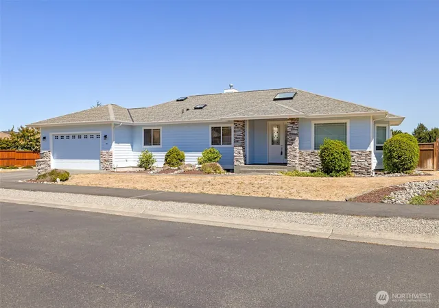Photo 1 of Single family home for sale at 191 Choice Loop, Sequim, WA 98382 | MLS# NWM2553128 | Listing updated on 2026-10-02