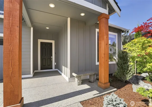 Photo 3 of Single family home for sale at 4437 Explorer Ave, Port Orchard, WA 98367 | MLS# NWM2553129 | Listing updated on 2026-09-29