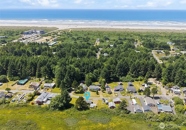 Photo 3 of Single family home for sale at 58 Oyehut Rd, Hoquiam, WA 98550 | MLS# NWM2553155 | Listing updated on 2026-09-22