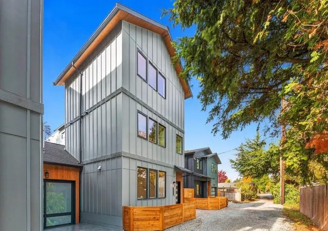Photo 1 of Single family home for sale at 512 N 92nd Street, Seattle, WA 98103 | MLS# NWM2553175 | Listing updated on 2026-10-28
