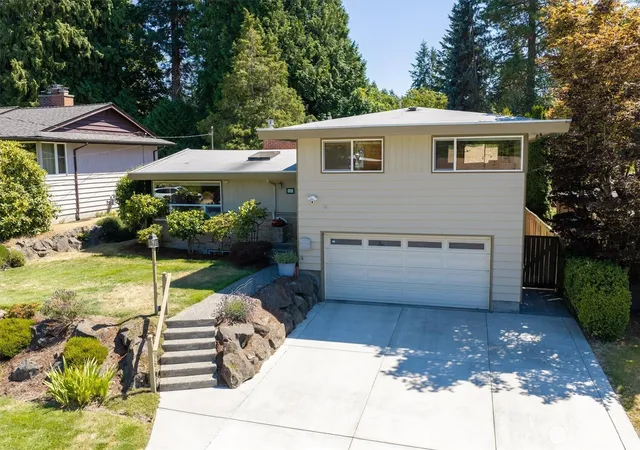 Photo 1 of Single family home for sale at 1925 Sw 167th Street, Burien, WA 98166 | MLS# NWM2553180 | Listing updated on 2026-09-28