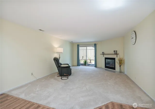 Photo 4 of Condo for sale at 575 Peardale Ln #11, Longview, WA 98632 | MLS# NWM2553200 | Listing updated on 2026-09-22