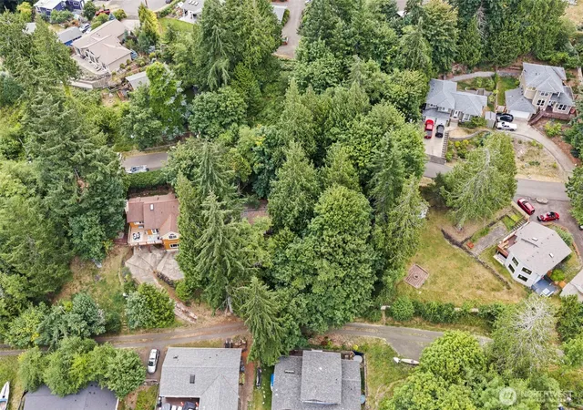 Photo 3 of Manufactured home for sale at 2334 Crestridge Dr Nw, Olympia, WA 98502 | MLS# NWM2553208 | Listing updated on 2026-09-22