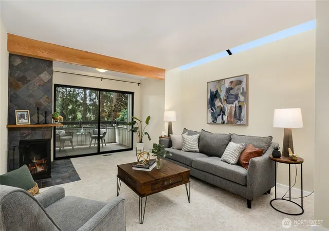 Photo 3 of Townhouse for sale at 3517 109th Place Ne #4, Bellevue, WA 98004 | MLS# NWM2553238 | Listing updated on 2026-09-27