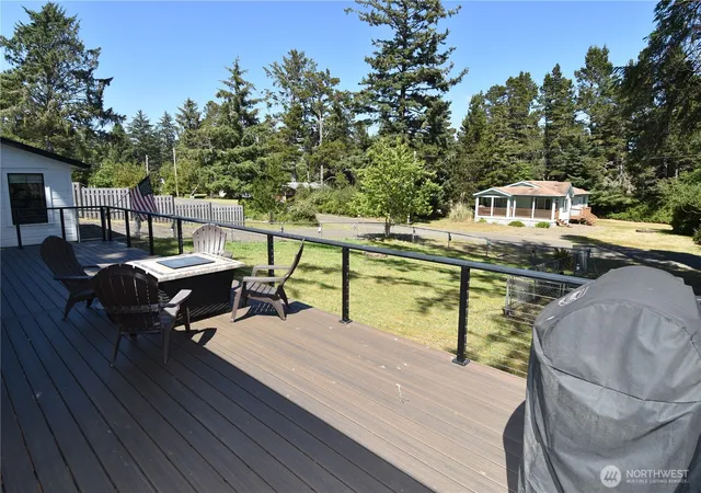 Photo 4 of Single family home for sale at 27813 L Pl, Ocean Park, WA 98640 | MLS# NWM2553248 | Listing updated on 2026-09-22