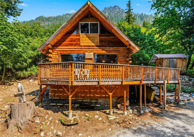 Photo 2 of Single family home for sale at 17800 N Shore Dr, Leavenworth, WA 98826 | MLS# NWM2553255 | Listing updated on 2026-09-22