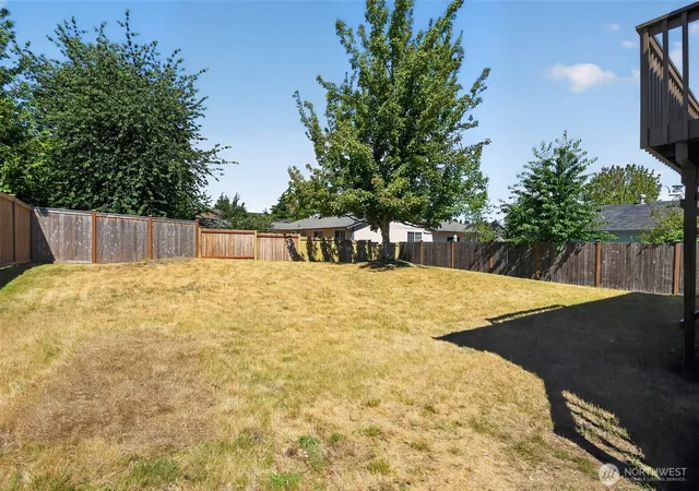 Photo 3 of Single family home for sale at 3936 N Defiance St, Tacoma, WA 98407 | MLS# NWM2553275 | Listing updated on 2026-09-22