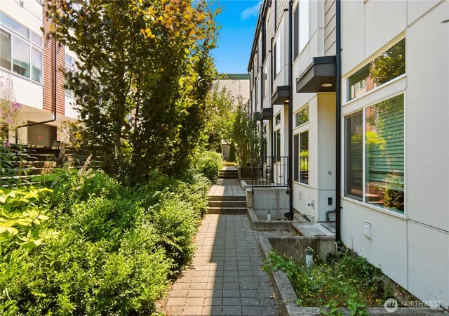 Photo 3 of Sale Pending at 333 N 90th Street, Seattle, WA 98103 | MLS# NWM2553284 | Listing updated on 2026-09-30