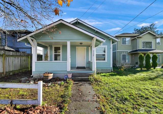 Photo 2 of Single family home for sale at 2138 Woburn St, Bellingham, WA 98226 | MLS# NWM2553286 | Listing updated on 2026-09-22