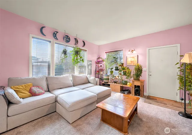 Photo 4 of Single family home for sale at 2138 Woburn St, Bellingham, WA 98226 | MLS# NWM2553286 | Listing updated on 2026-09-22