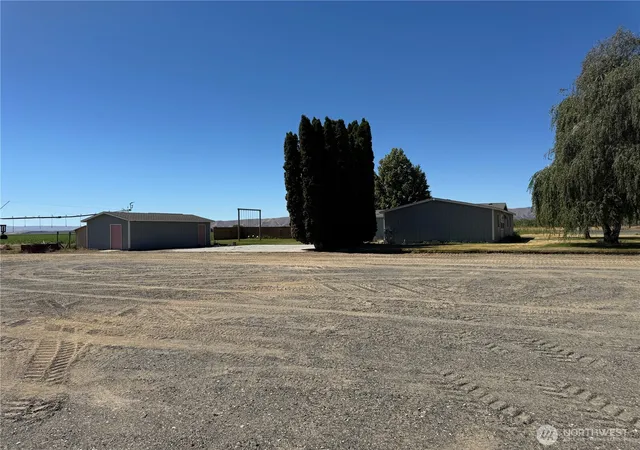 Photo 33 of Manufactured home for sale at 26037 SW Road O, Mattawa, WA 99349 | MLS# NWM2553307 | Listing updated on 2026-10-26