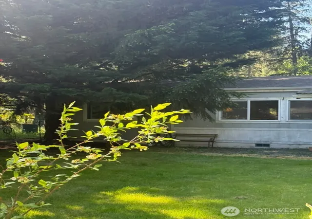 Photo 3 of Manufactured home for sale at 22903 61st Avenue E, Spanaway, WA 98387 | MLS# NWM2553339 | Listing updated on 2026-09-30