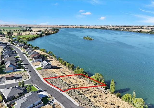 Photo 1 of Land for sale at 3973 Edwards Rd Ne, Moses Lake, WA 98837 | MLS# NWM2553351 | Listing updated on 2026-09-22