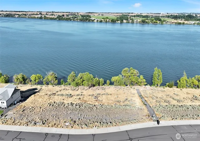 Photo 3 of Land for sale at 3973 Edwards Rd NE, Moses Lake, WA 98837 | MLS# NWM2553351 | Listing updated on 2026-09-22