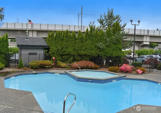 Photo 40 of Sale Pending at 11300 1st Avenue NE #321, Seattle, WA 98125 | MLS# NWM2553371 | Listing updated on 2026-10-11