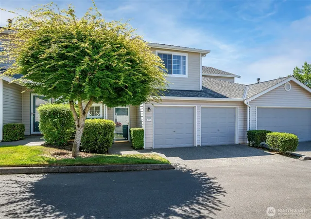Photo 3 of Townhouse for sale at 4802 Nassau Ave Ne #104, Tacoma, WA 98422 | MLS# NWM2553381 | Listing updated on 2026-09-22