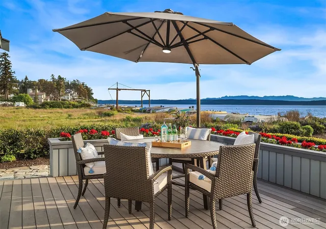 Photo 3 of Single family home for sale at 309 Seascape Dr, Camano Island, WA 98282 | MLS# NWM2553398 | Listing updated on 2026-09-22