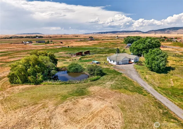 Photo 1 of Single family home for sale at 430 Back Country Dr, Ellensburg, WA 98926 | MLS# NWM2553424 | Listing updated on 2026-09-18