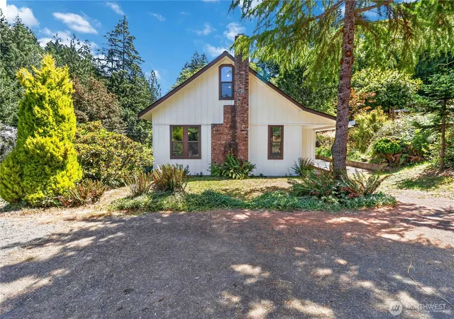Photo 4 of Sale Pending at 1790 Little Hanaford Rd, Centralia, WA 98531 | MLS# NWM2553434 | Listing updated on 2026-09-26