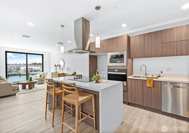 Photo 3 of Condo for sale at 1019 Granary Ave #402, Bellingham, WA 98225 | MLS# NWM2553464 | Listing updated on 2026-09-28