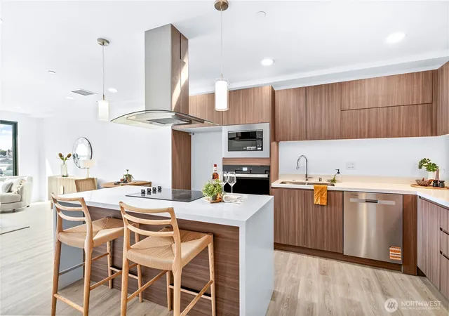 Photo 4 of Condo for sale at 1019 Granary Ave #402, Bellingham, WA 98225 | MLS# NWM2553464 | Listing updated on 2026-09-28