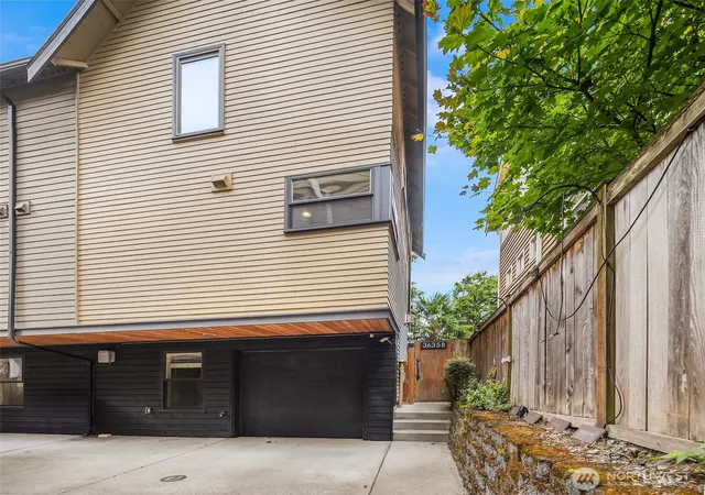 Photo 2 of Single family home for sale at 3635 Greenwood Ave N #B, Seattle, WA 98103 | MLS# NWM2553469 | Listing updated on 2026-09-29